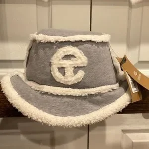 Telfar | Accessories | Ugg X Telfar Grey Fleece Bucket Hat  display picture 2